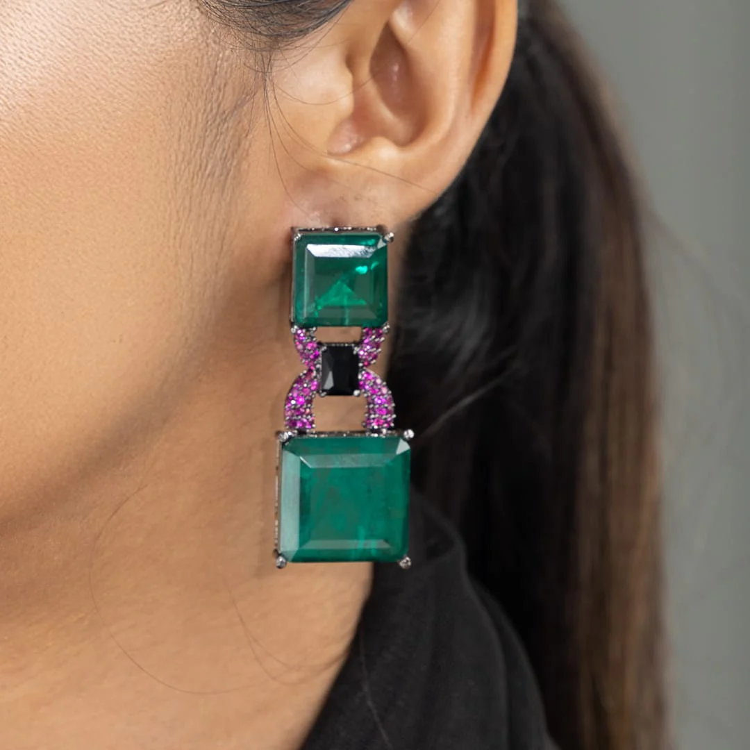 Aaavi Earrings - Image 3