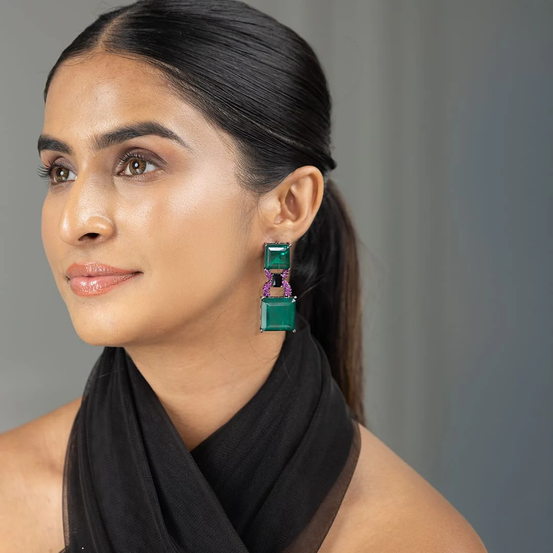 Aaavi Earrings - Image 4