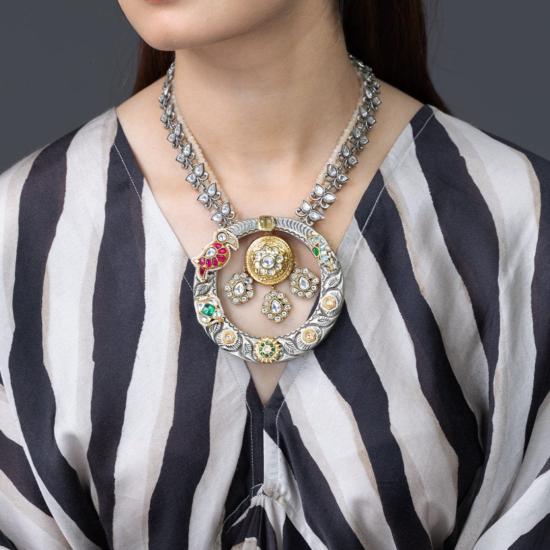 Aarohi Necklace