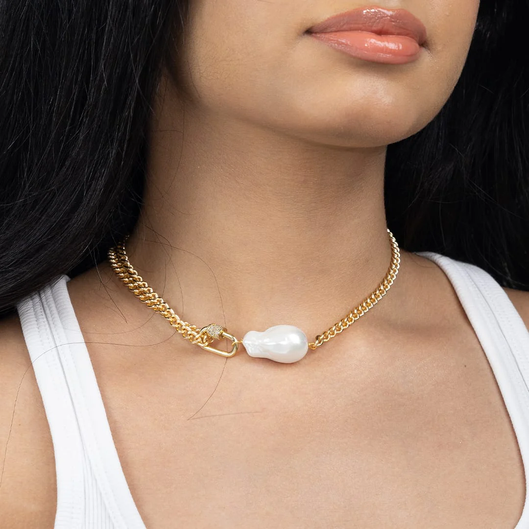 Aarvya Pearl Necklace - Image 2