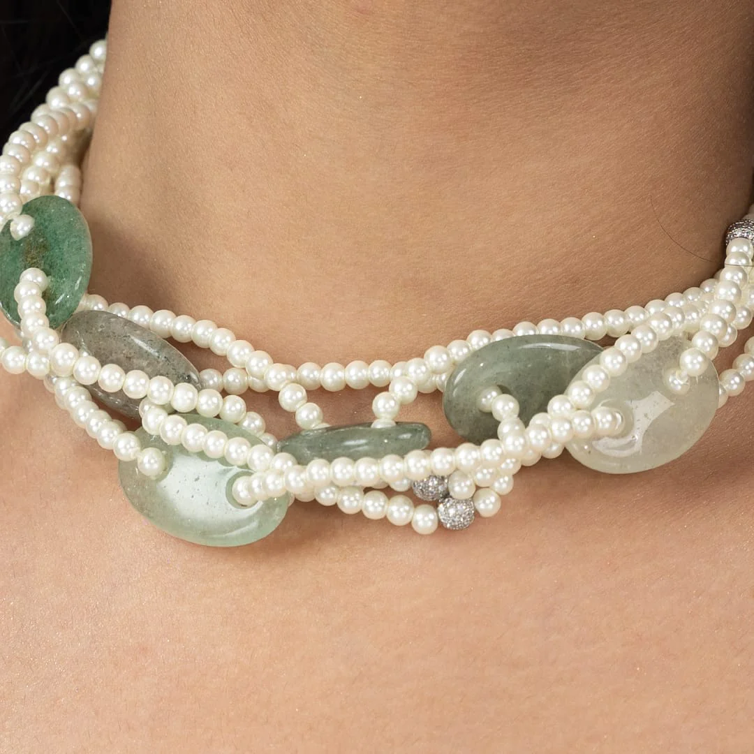 Aavina Pearl Necklace - Image 3