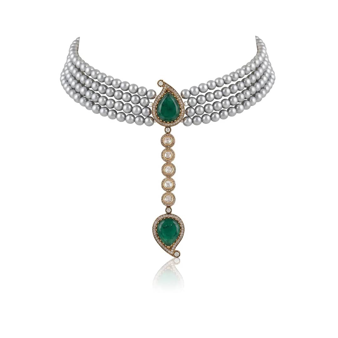 Avarna Choker