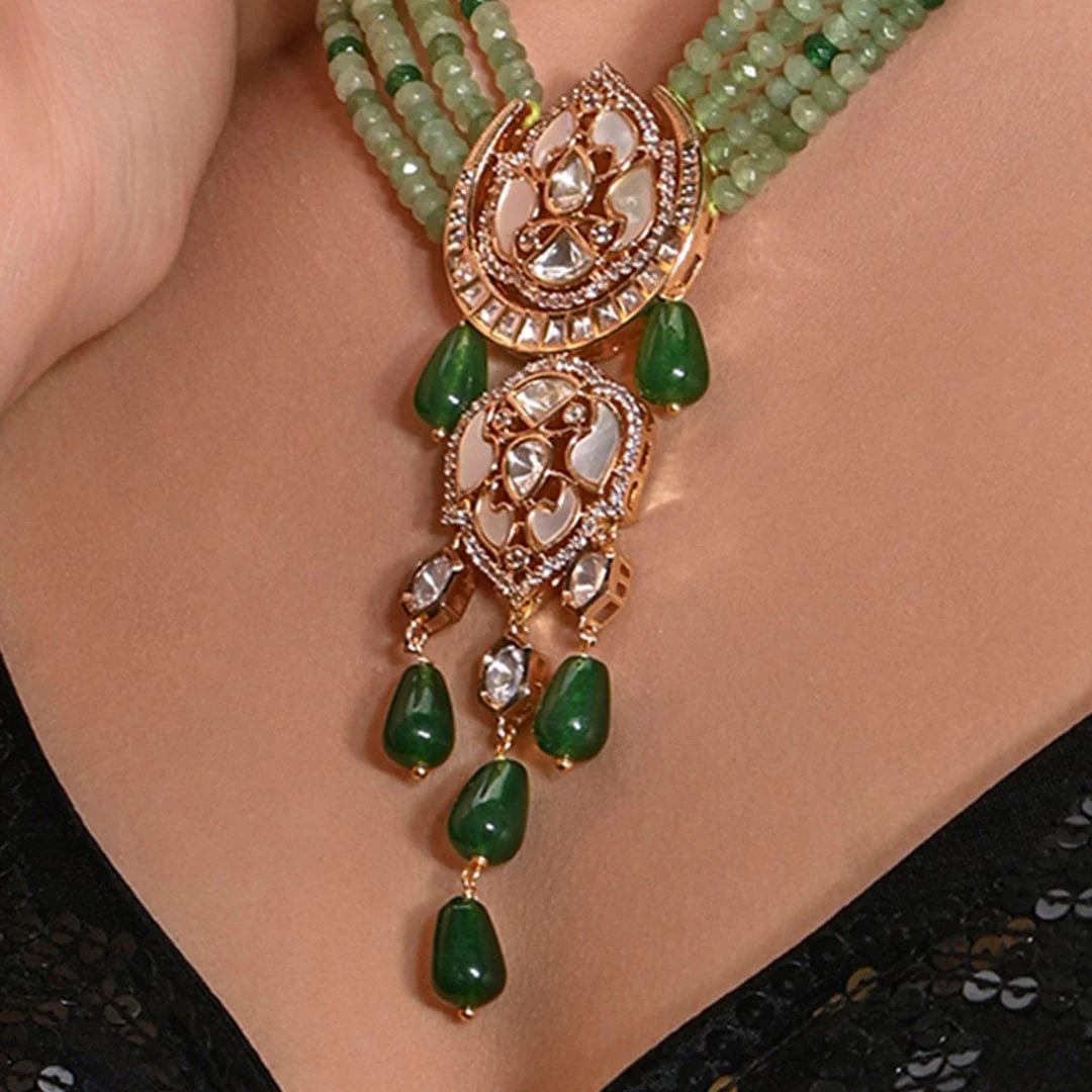 Beryllium Necklace With Earrings - Image 3