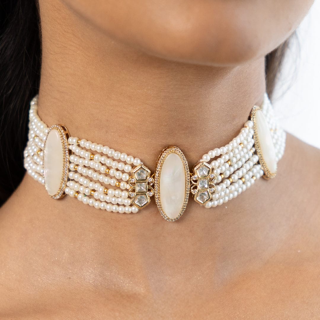 Cultural Indian Opulence Necklace Set - Image 3