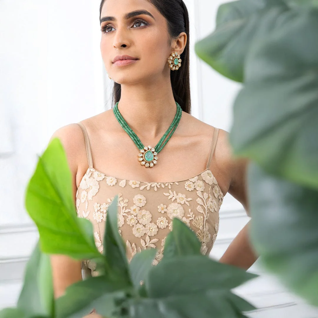 Delicate Royal Choker Set - Image 3