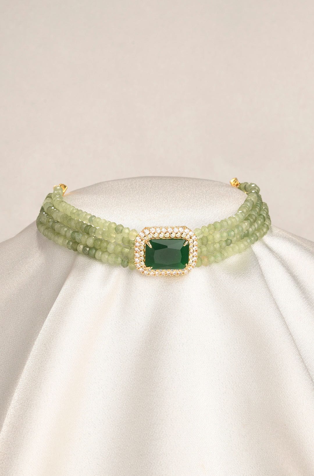 Elegant Green Choker - Image 2