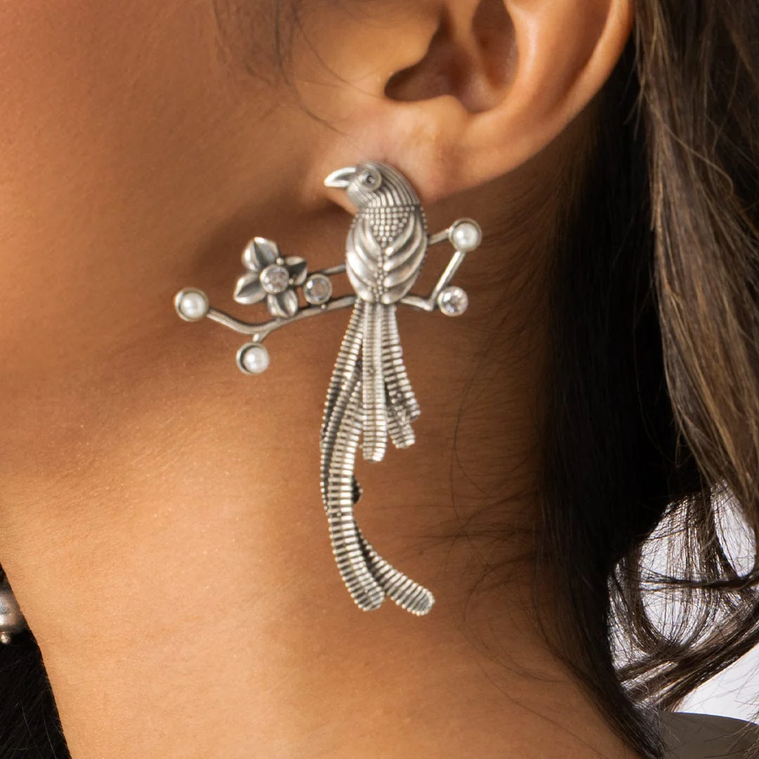 Exotic Silver Avian Earrings - Image 3