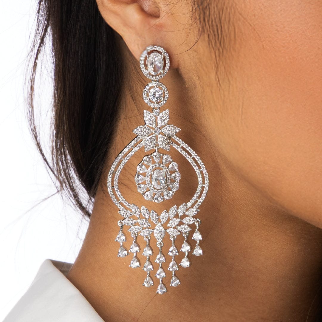 Graceful Chand Dangler Earrings - Image 3