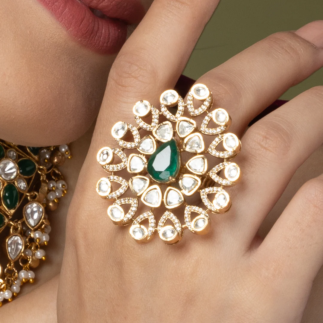 Green and White Peacock Statement Ring - Image 3