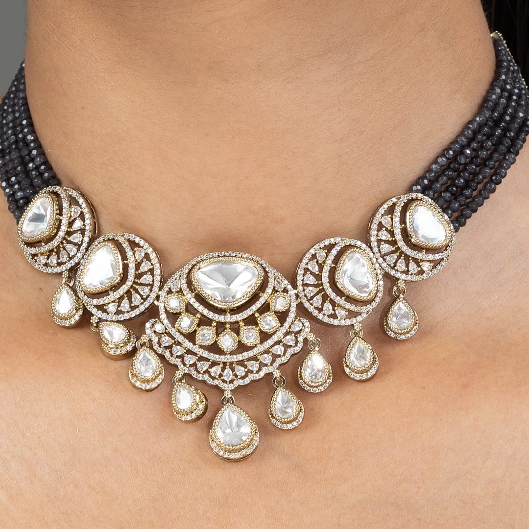 Kivya Short necklace set - Image 3