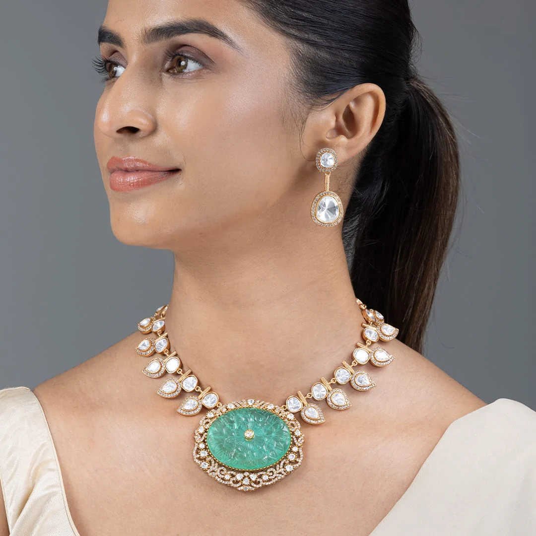 Laisha Necklace Set - Image 2