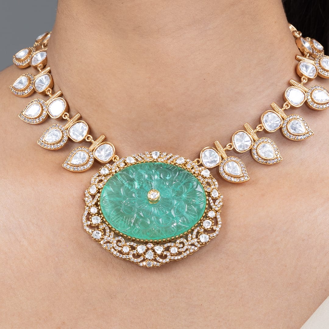 Laisha Necklace Set - Image 3