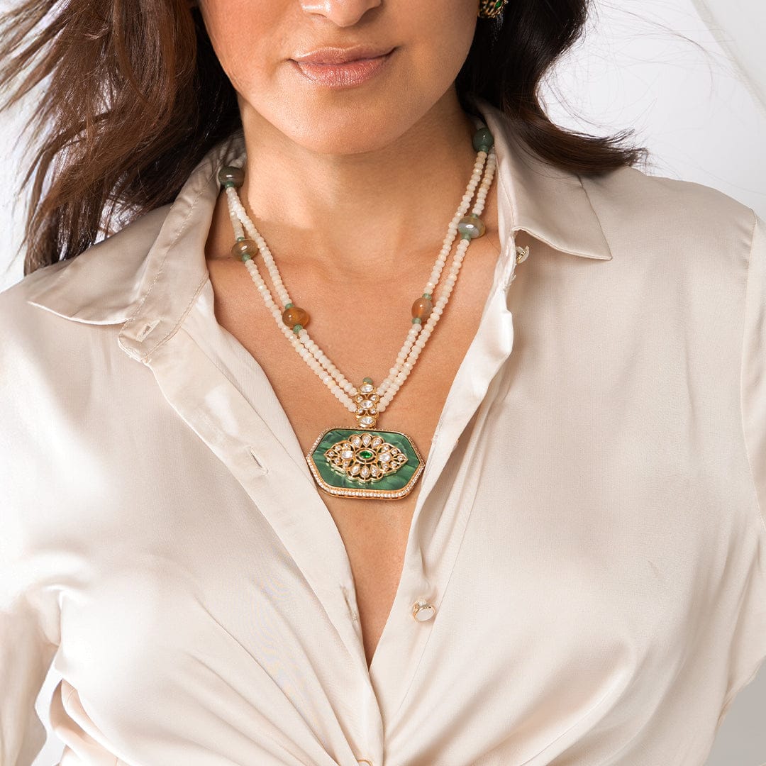 Layered Pendant Necklace Set