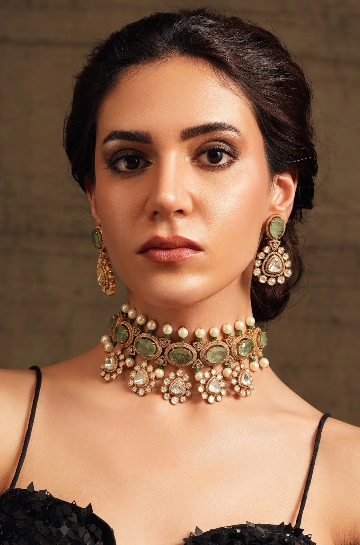 Light Green Unique Choker Set - Image 2