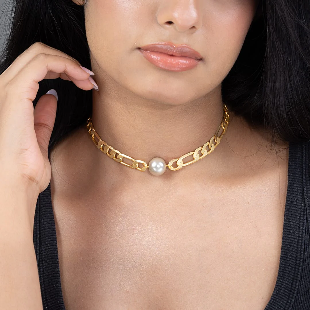 Mahira Short Necklace