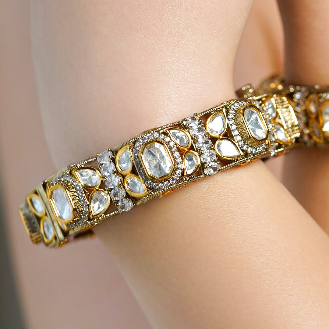 Mehrunisa Kundan Bangle - Image 4