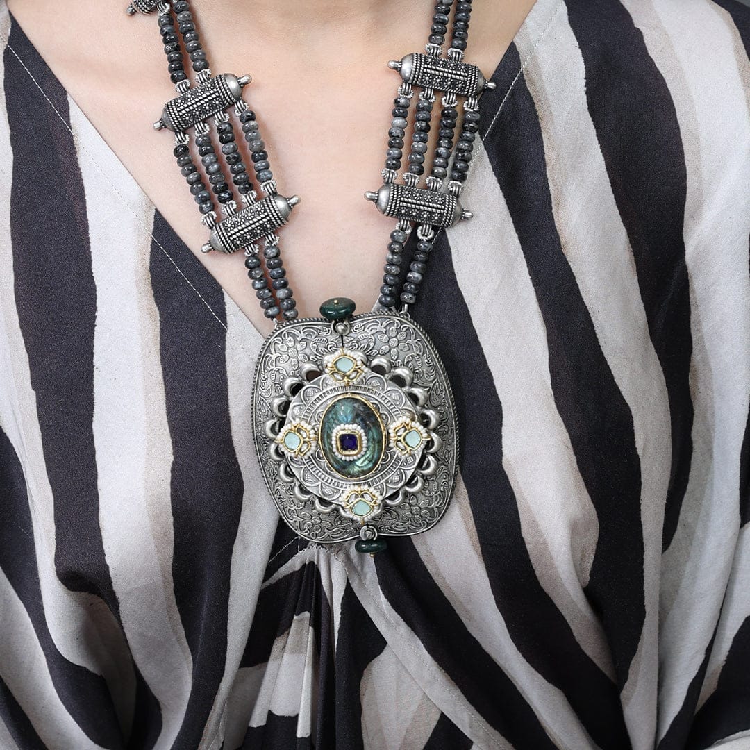 Midnight Silver Filigree Necklace - Image 3