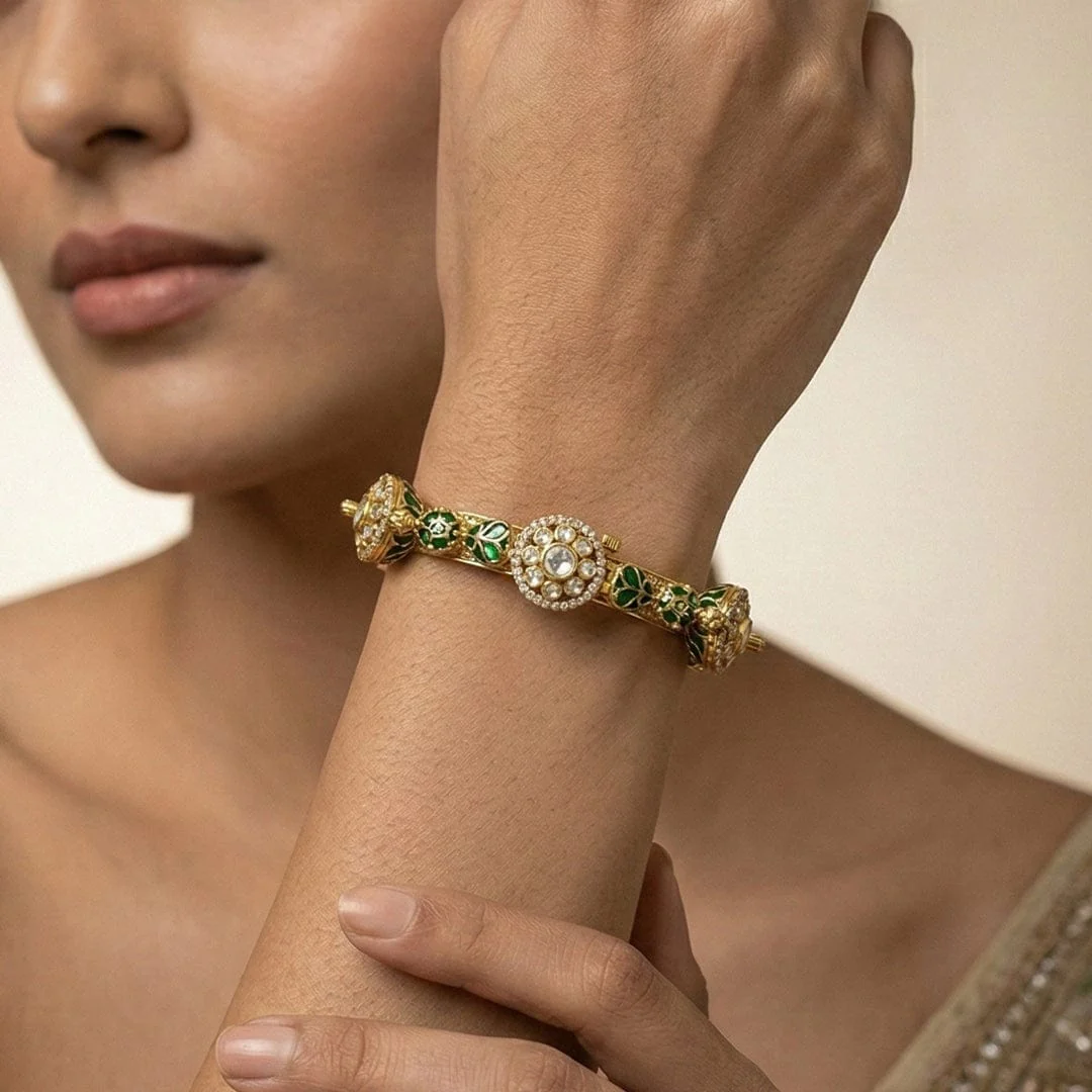 Mrinalika Bangle