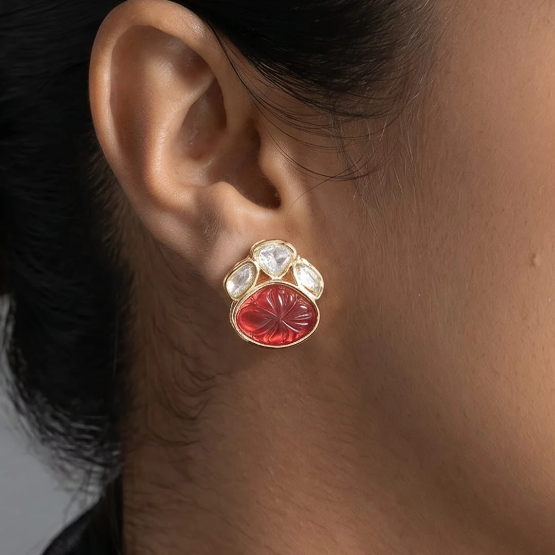 Nayara Stud Earrings
