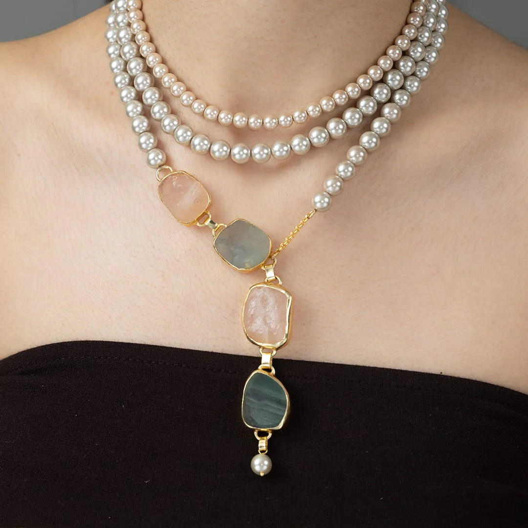 Neyana Pearl Necklace - Image 3