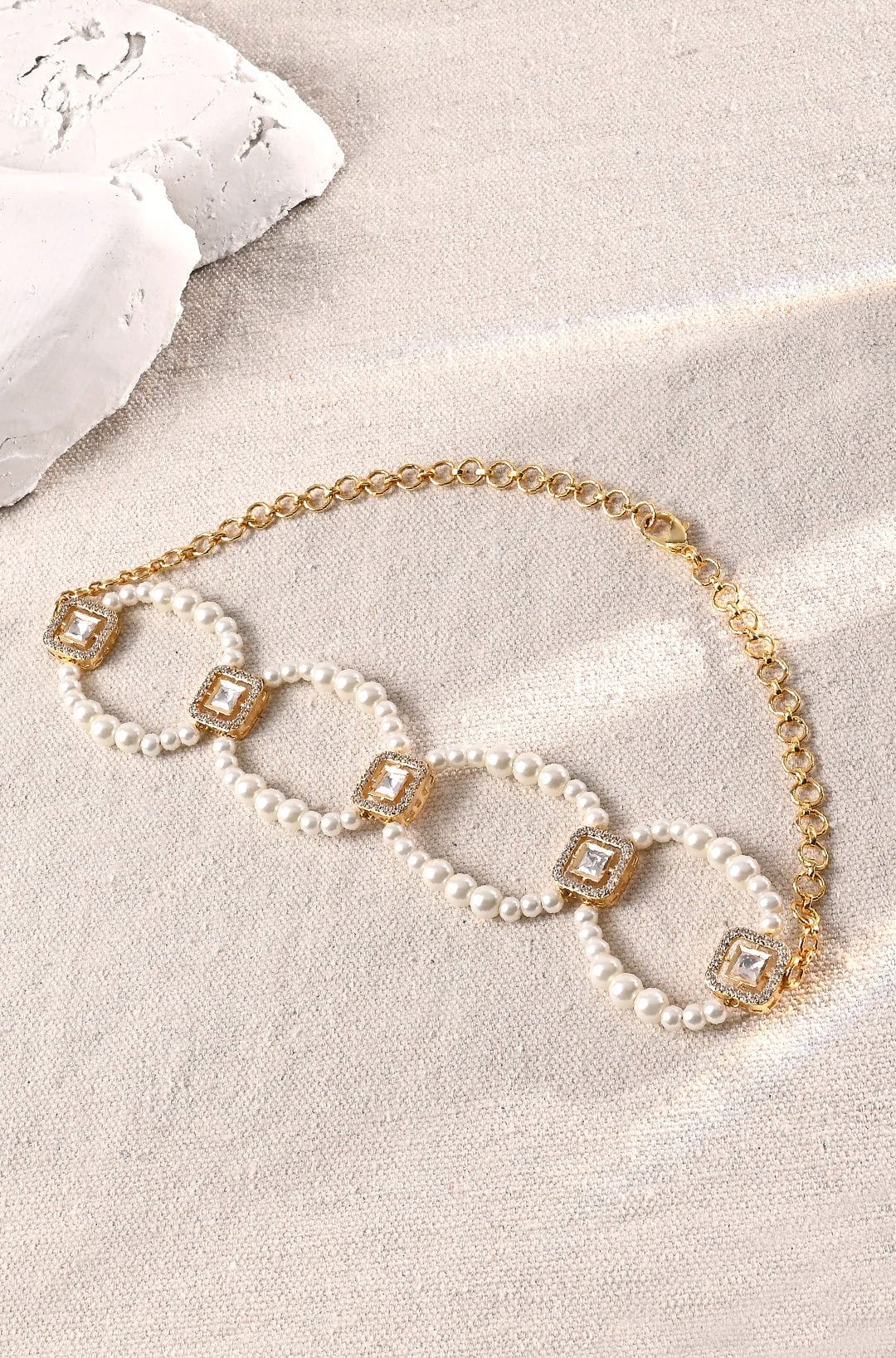 Pearl Choker Necklace - Image 3