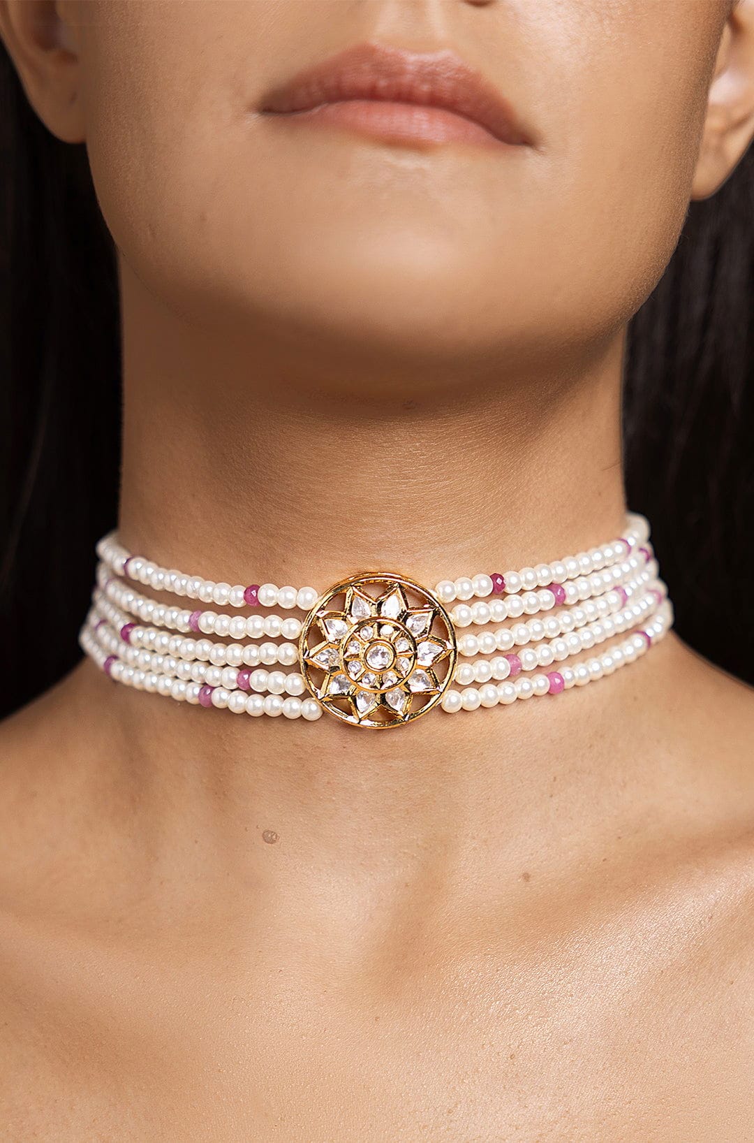 Pearl White Choker