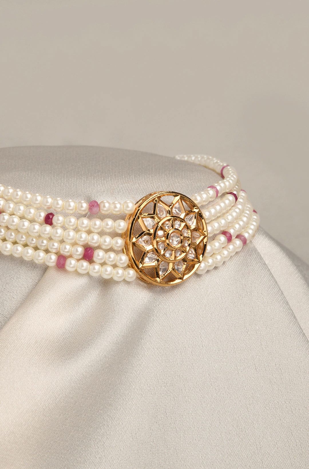Pearl White Choker - Image 2