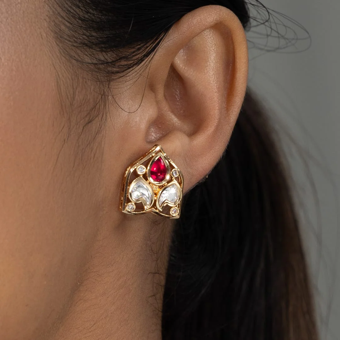 Raira Stud Earrings