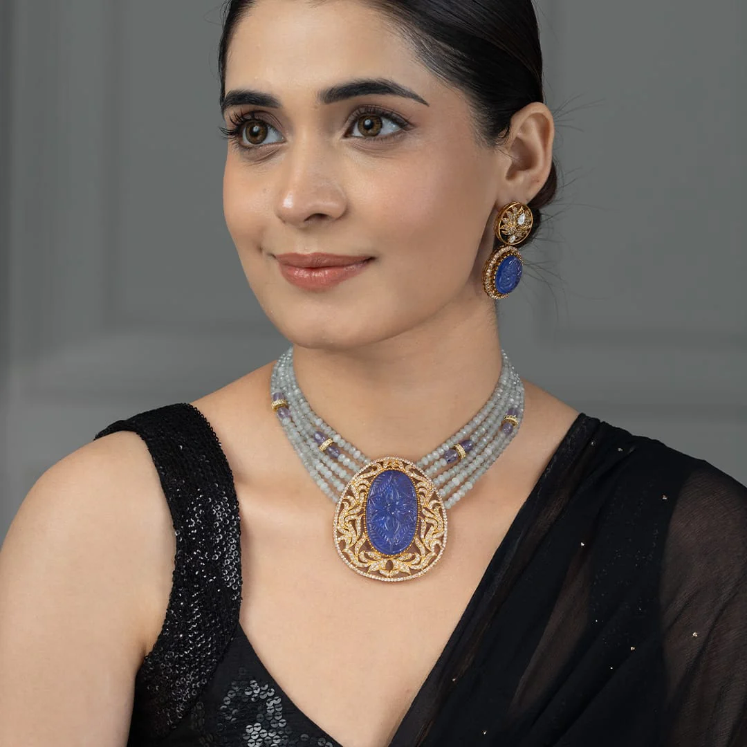 Raisha Necklace Set