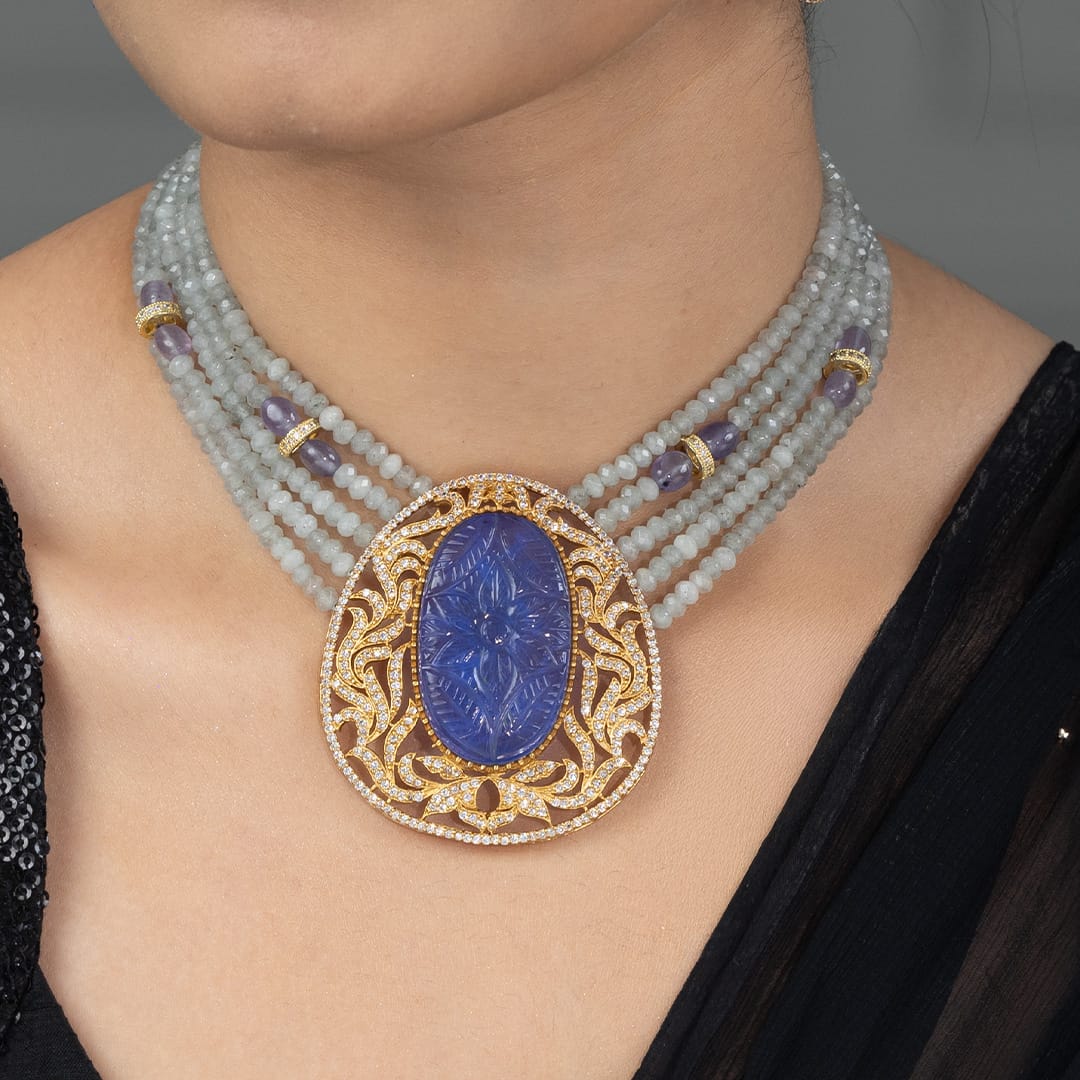 Raisha Necklace Set - Image 3