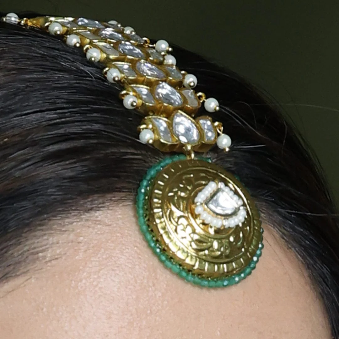 Rajsi Radiance Maang Tikka - Image 3