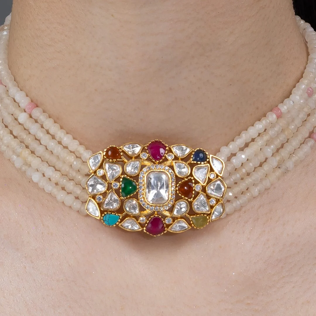 Reavi Necklace Set - Image 3