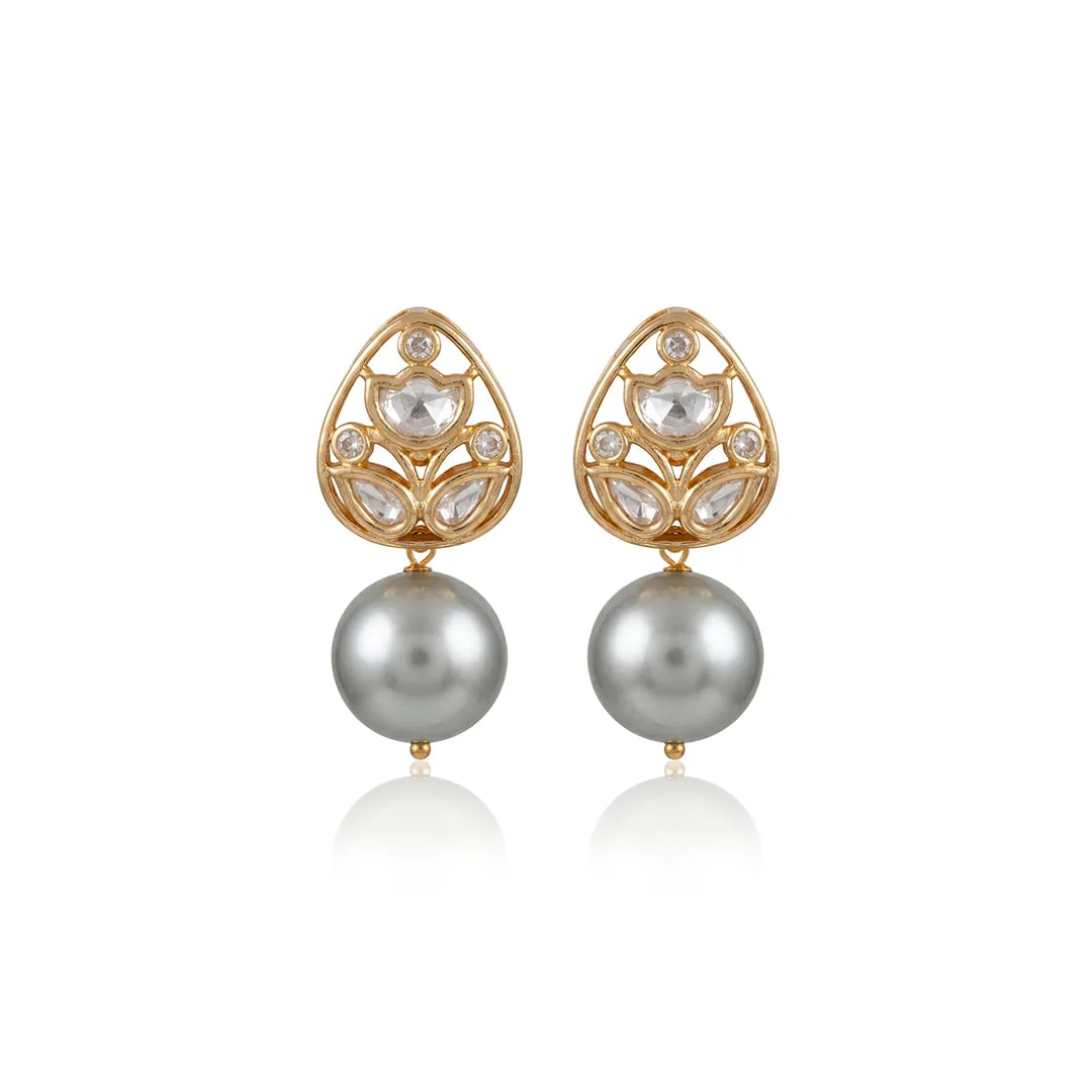 Reira Drop Earrings - Image 2
