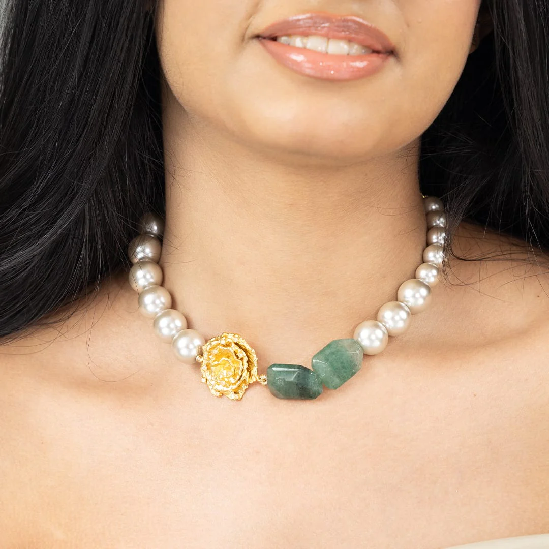 Riyana Pearl Necklace - Image 3