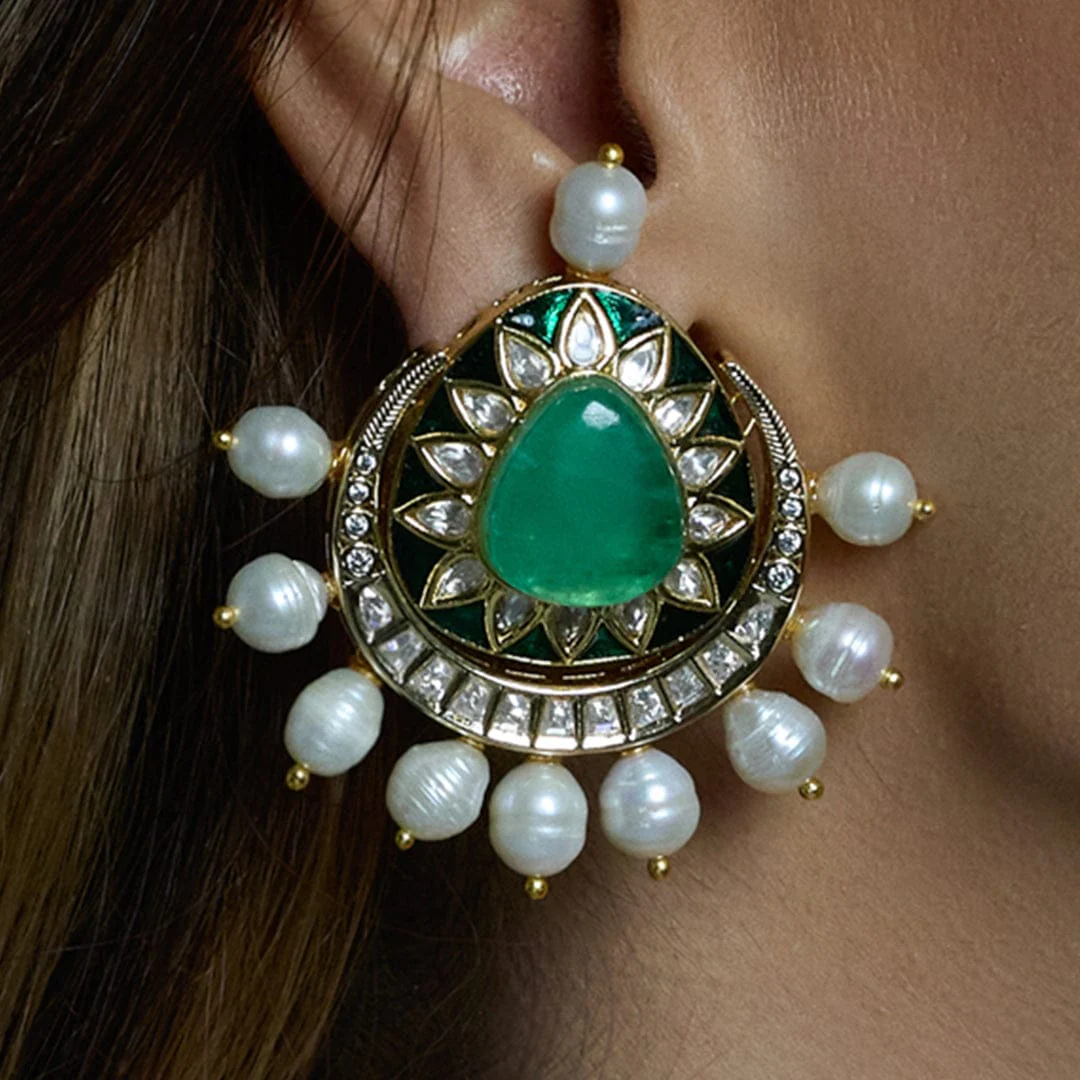 Royal Veil Emerald Studs - Image 3