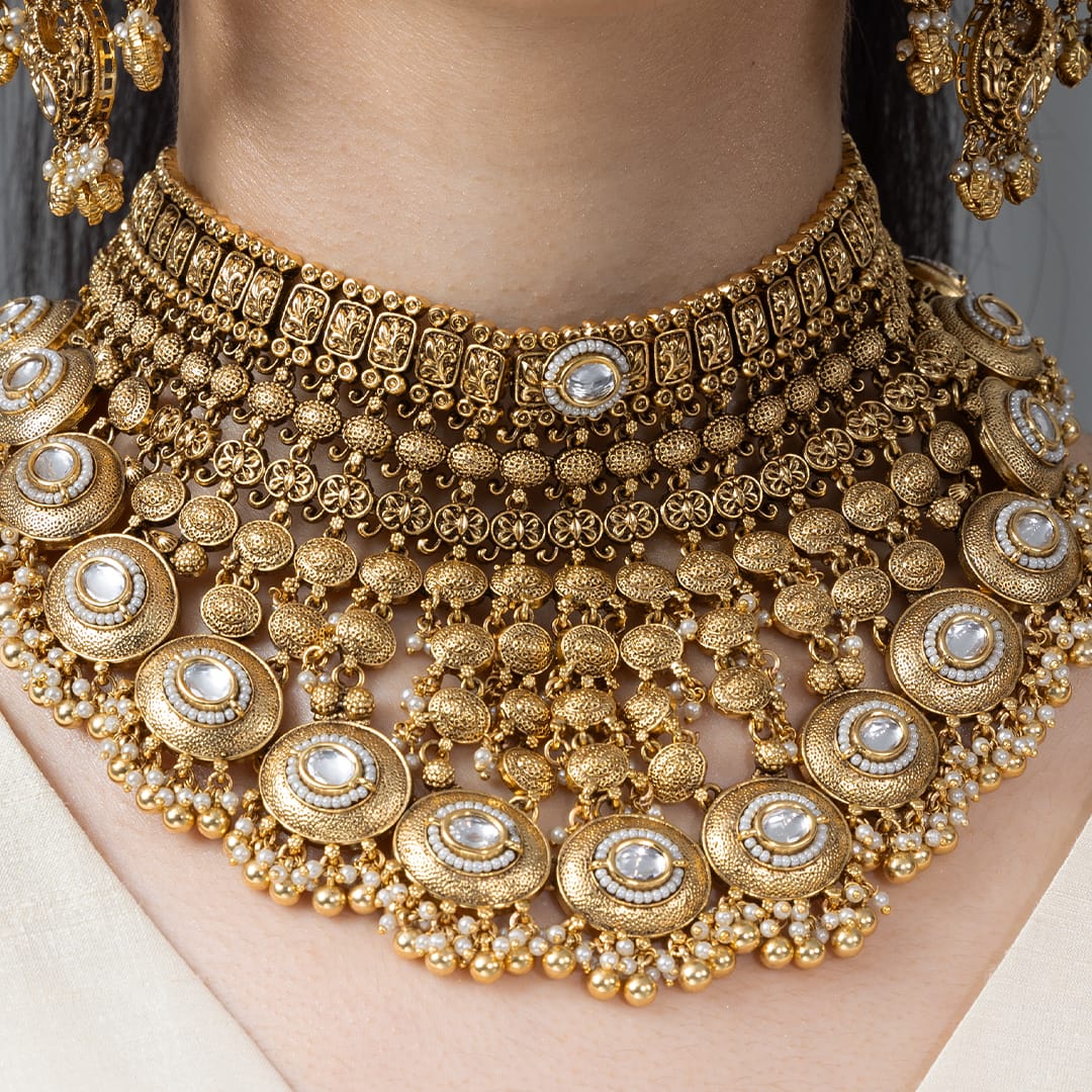 Saira Necklace Set - Image 3