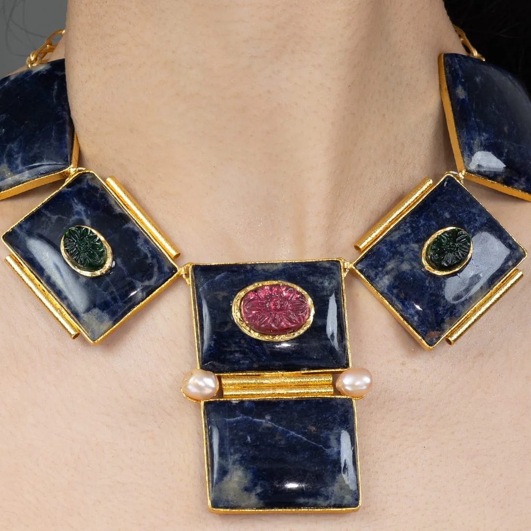 Sasa Necklace - Image 3