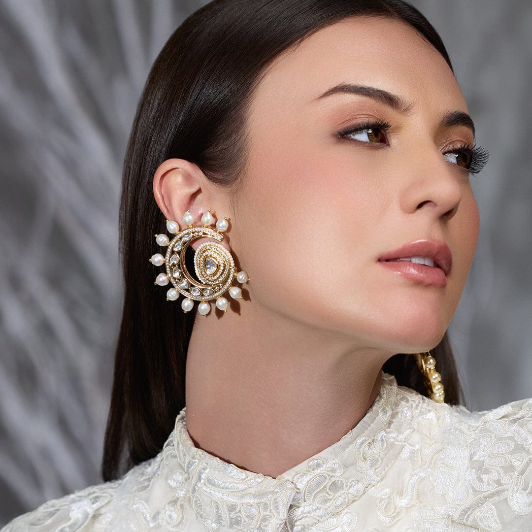 Shaan kundan Stud Earrings - Image 3