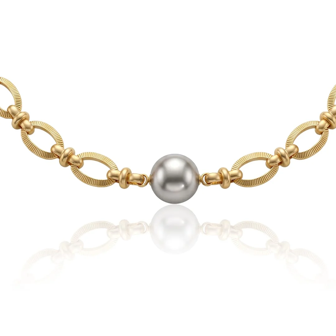 Sovika Pearl Necklace - Image 2