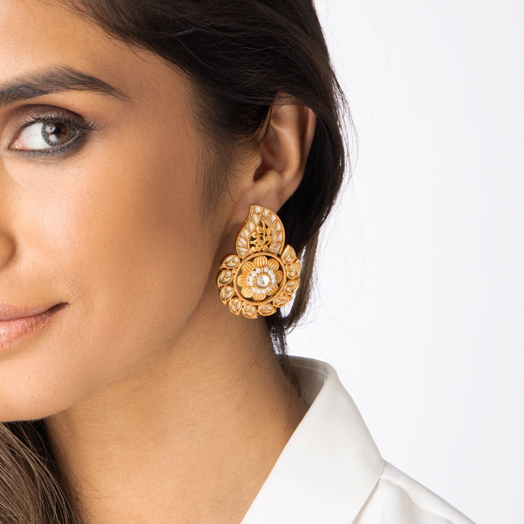Stone Drop Flower Earrings