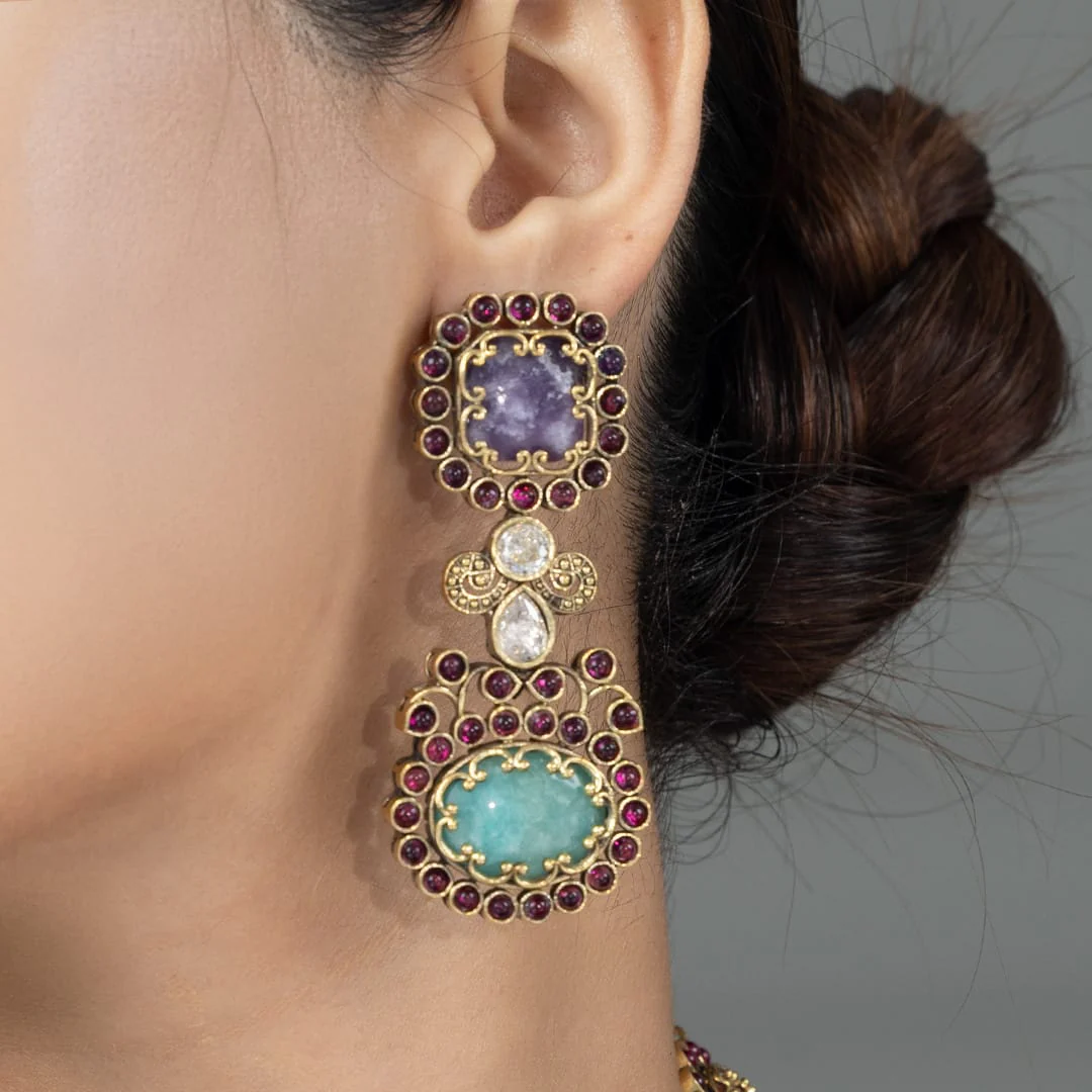 Taika Necklace Set - Image 4