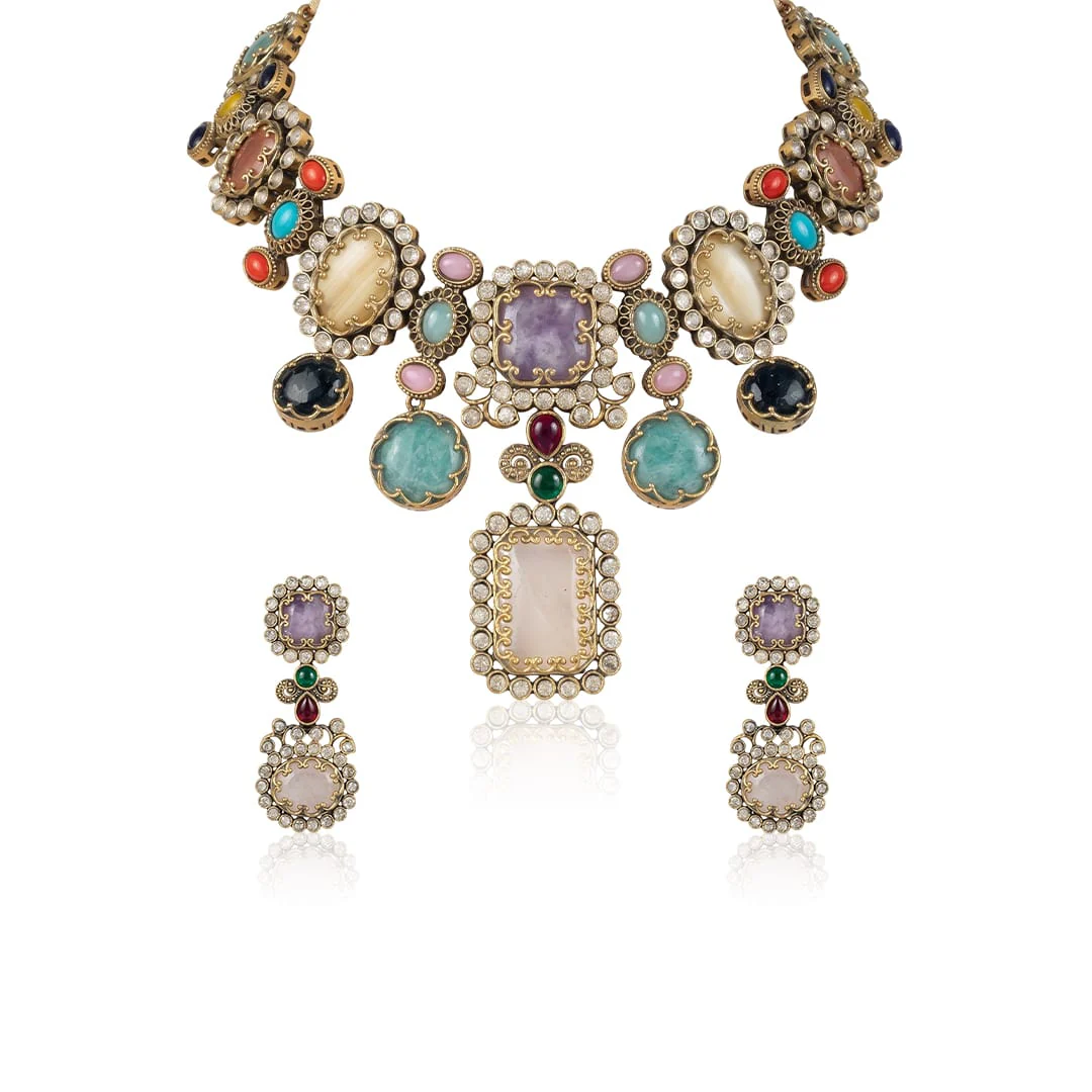 Taina Necklace Set