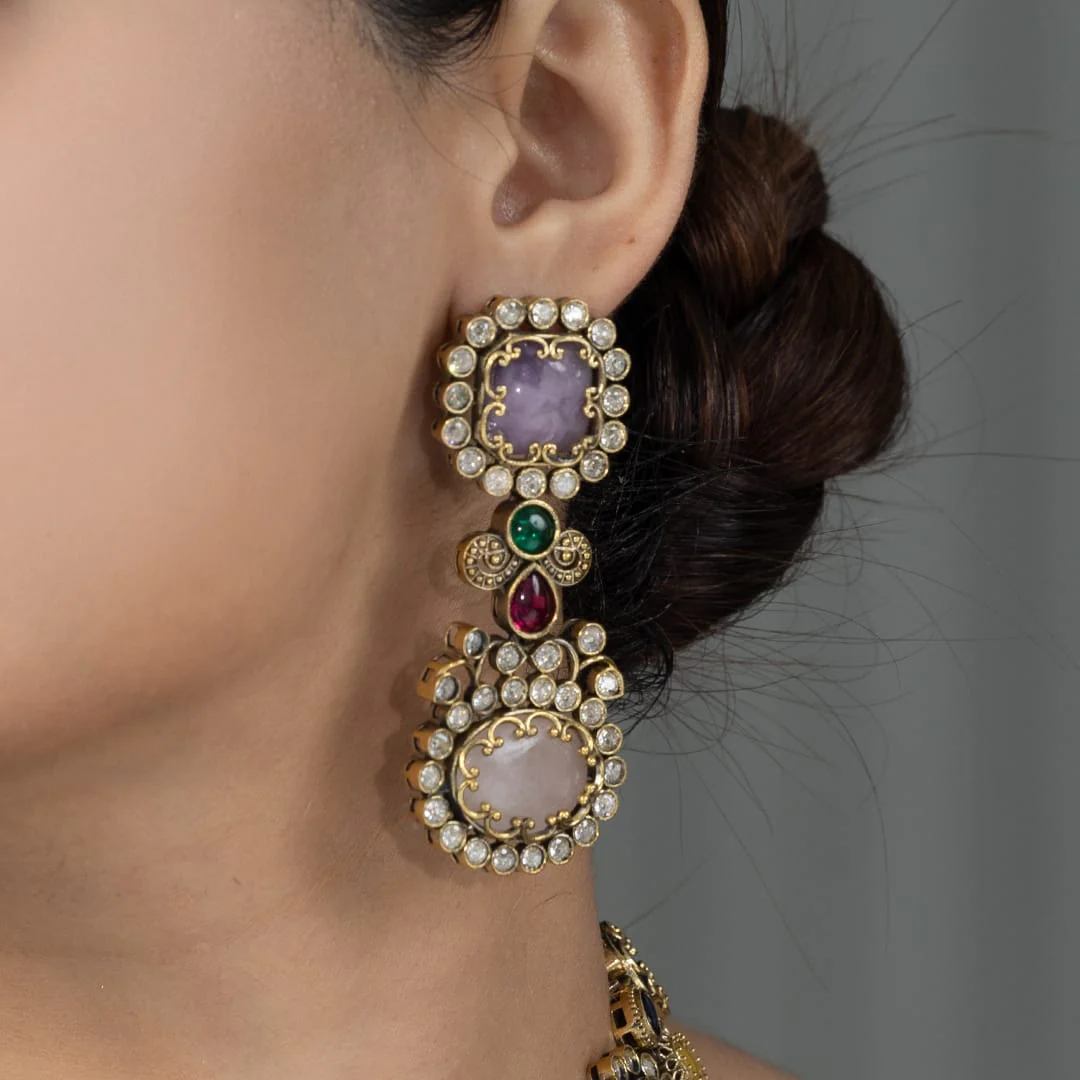 Taina Necklace Set - Image 4