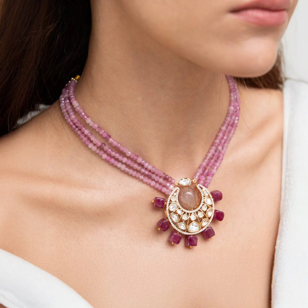 Tishya Necklace Set