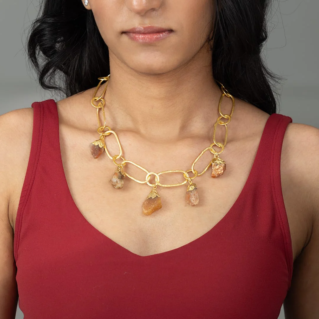 Tiyara Short Necklace - Image 2