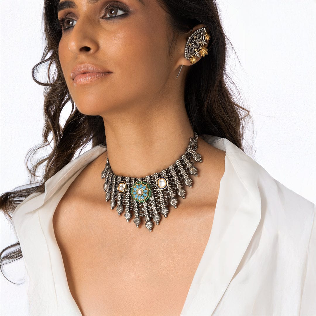 Traditional Ornate Choker Necklace - Image 2