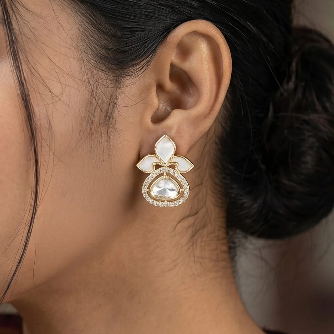 Vamira Stud Earrings