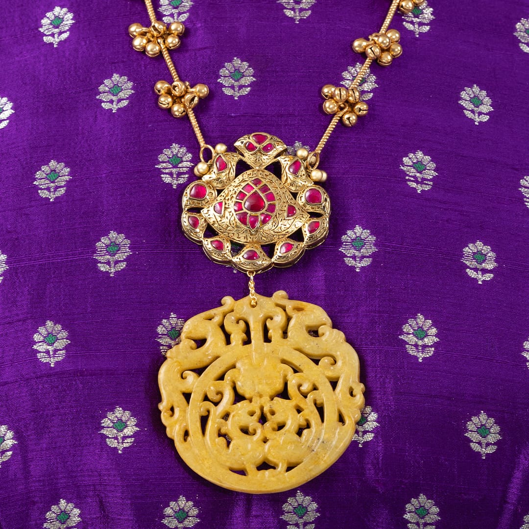 Vayra Necklace Set - Image 3