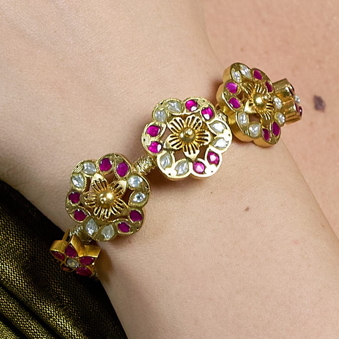Verdant Glow Charm Bracelet - Image 3