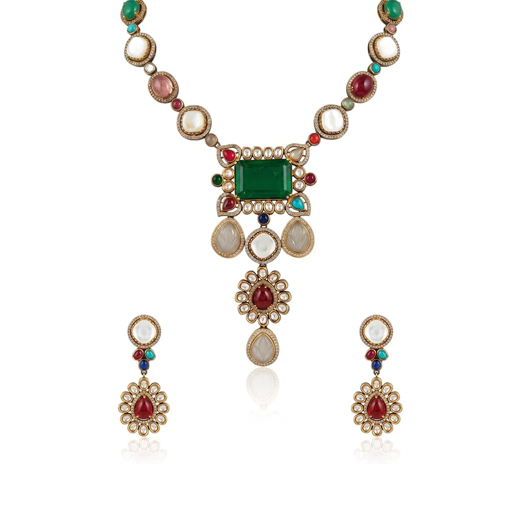 Victorian Opulence Necklace Set - Image 3